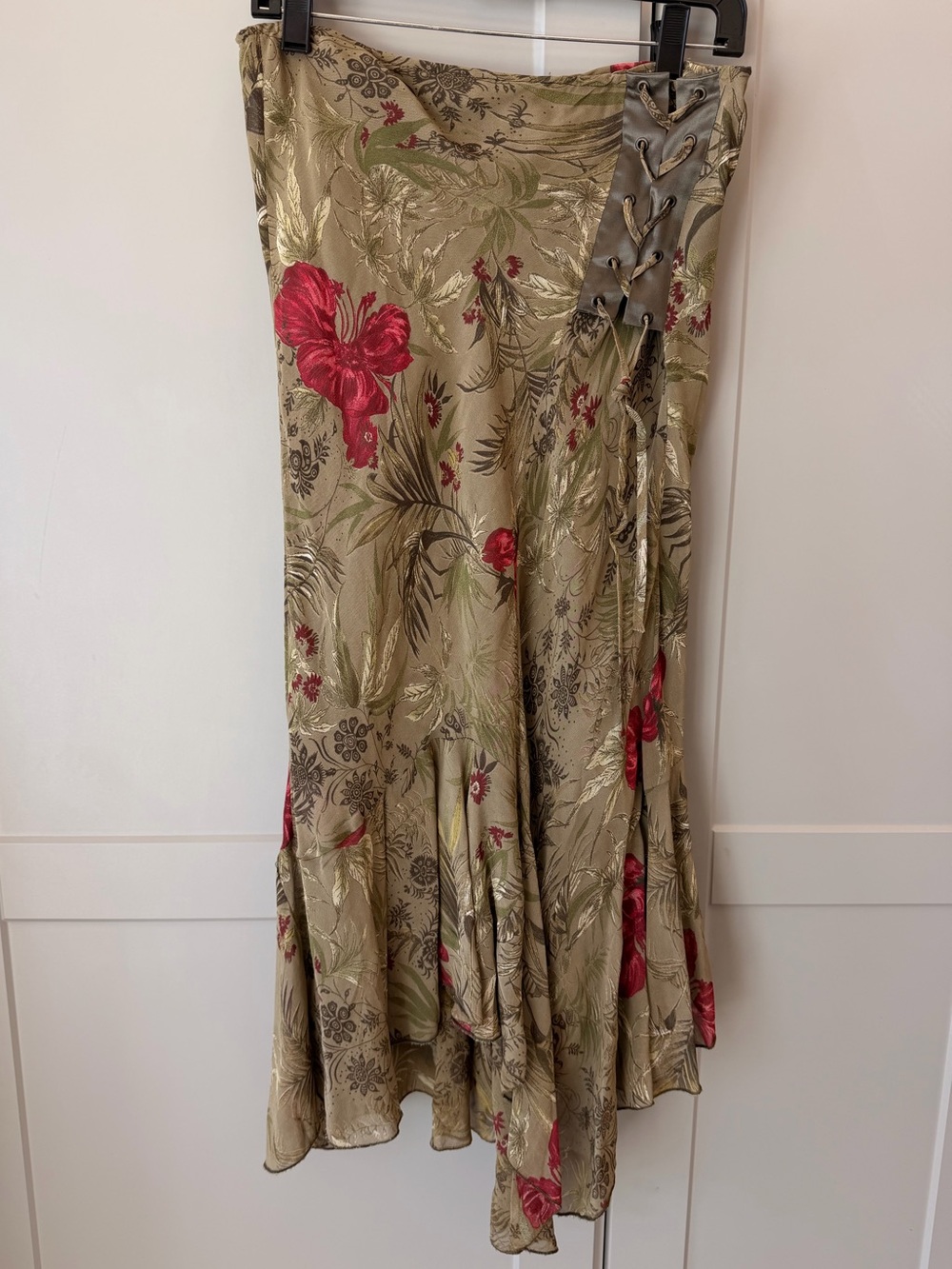 It’s Paris Made in France Y2K Floral Lace Up Ruffle Maxi Skirt Size 38 (6/8)